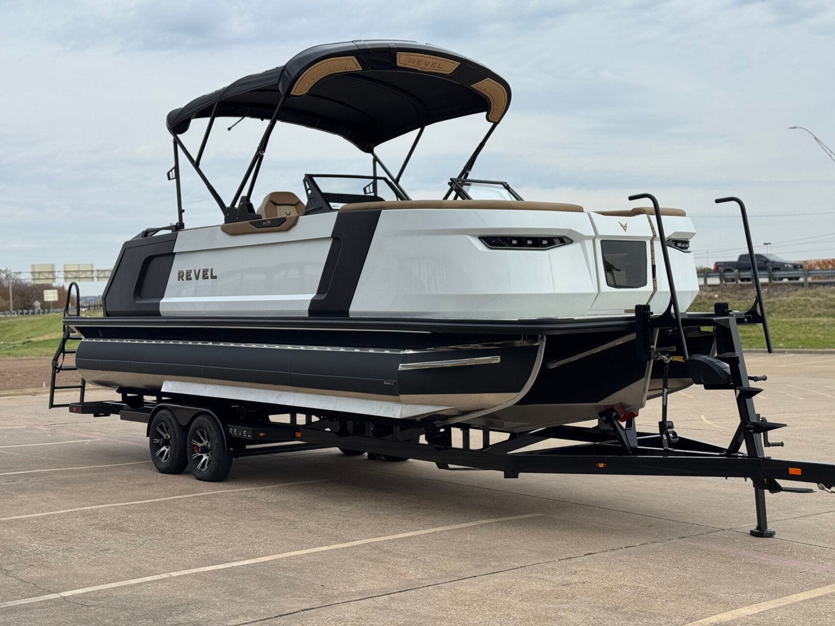 2026 Revel RS25 - 7