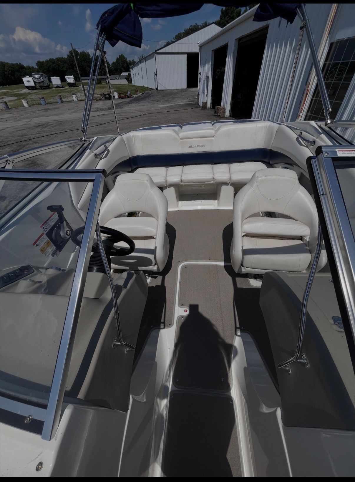 2011 Larson Senza 206 - 11