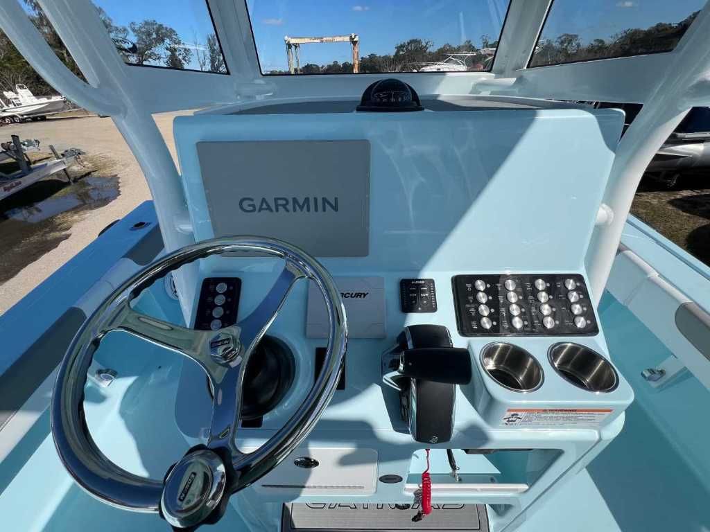 2026 Caymas 28 HB - 12