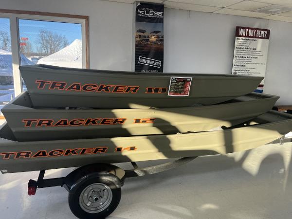 2025 Tracker Grizzly 1436 Utility