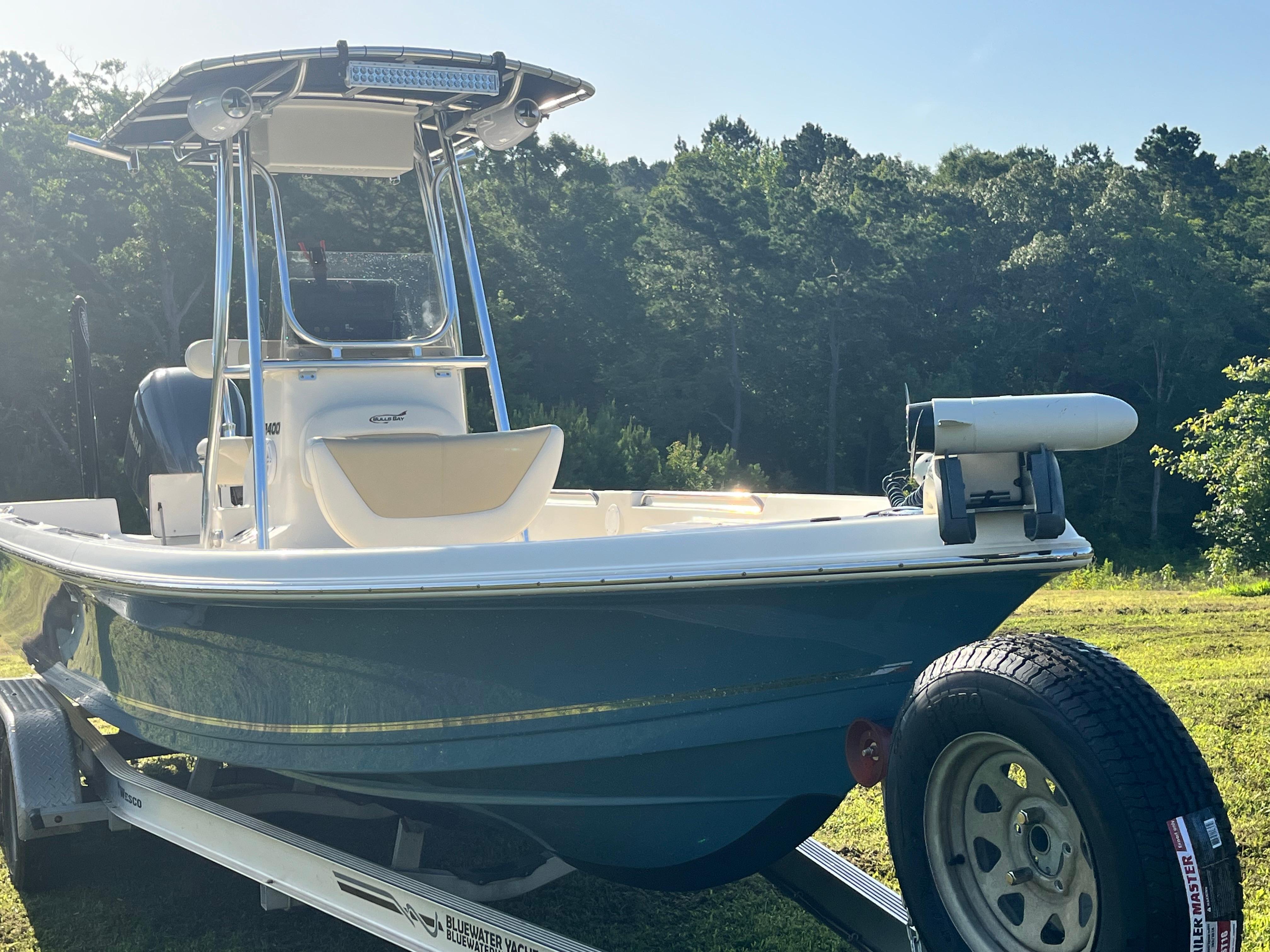 2021 Bulls Bay 2400