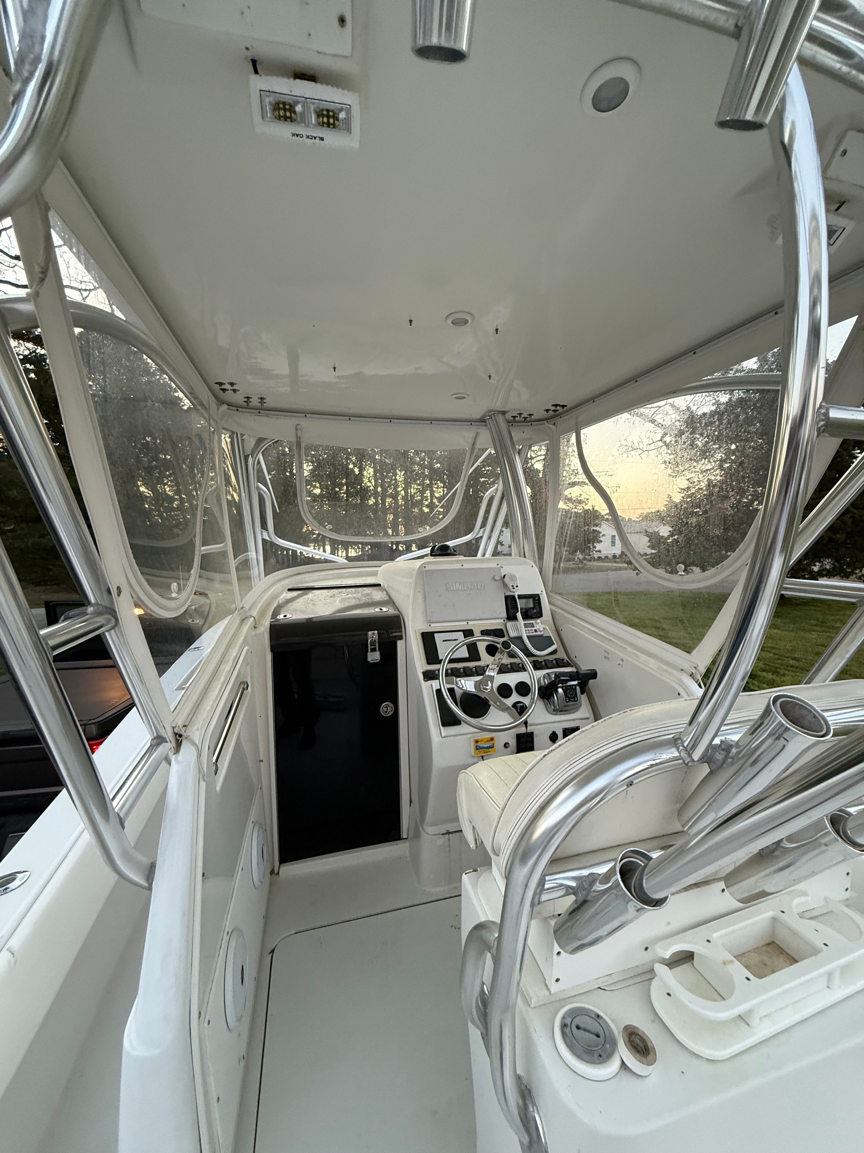 1999 Contender 31FA - 16