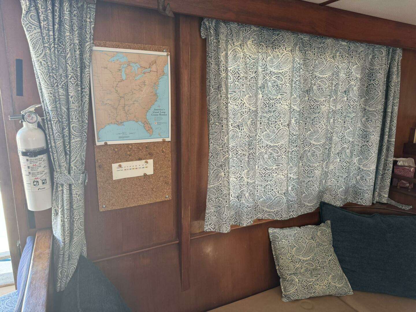 1986 Marine Trader 34 Double Cabin - Image 86