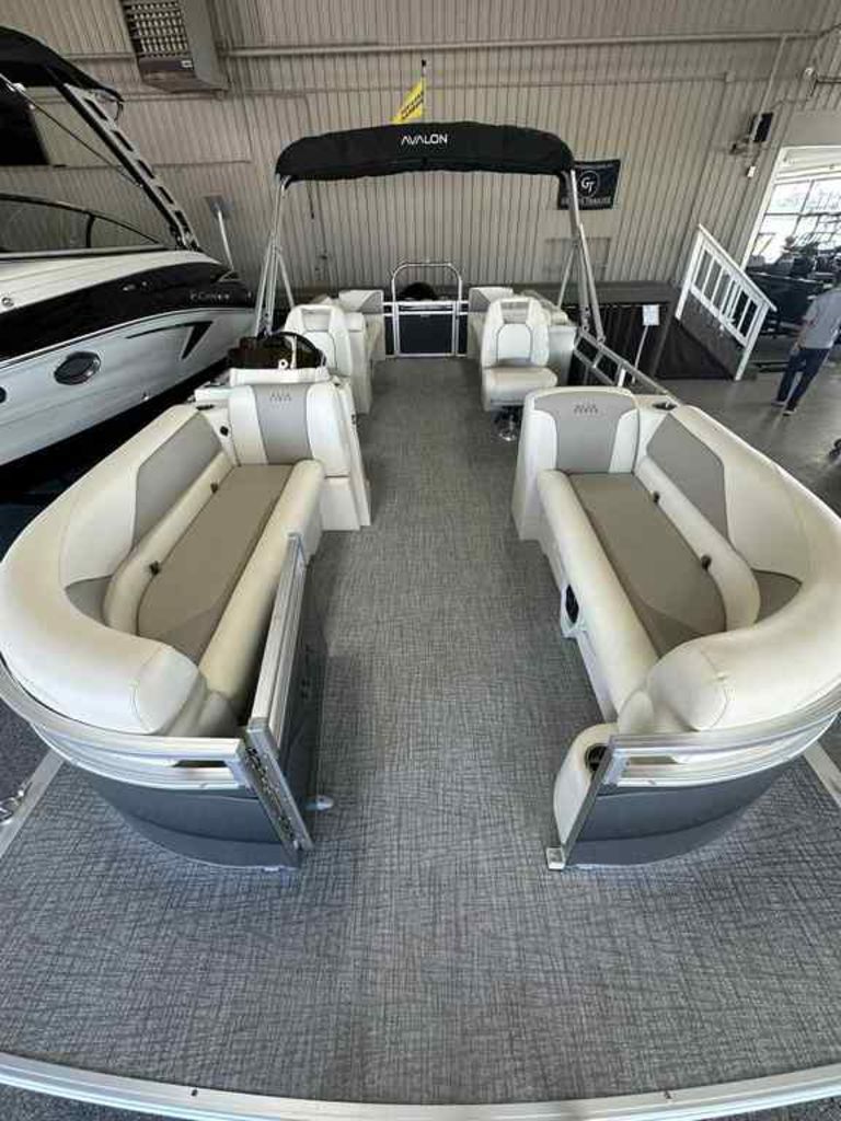 2026 Avalon Venture 2385 QL - 3