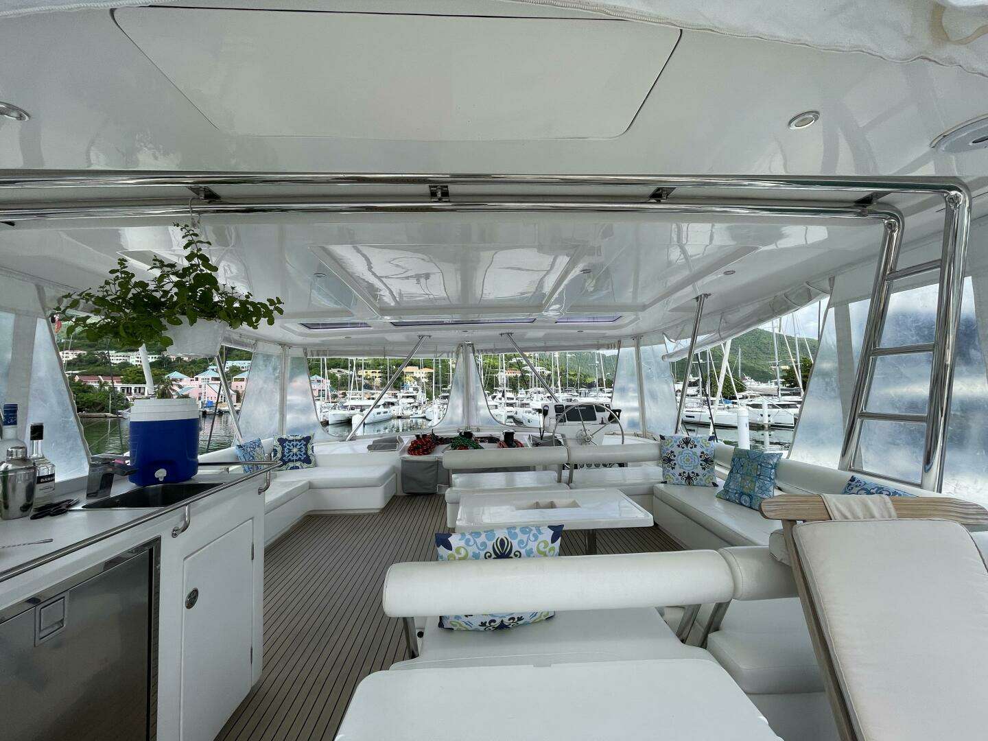 2016 Leopard 58 - Image 14