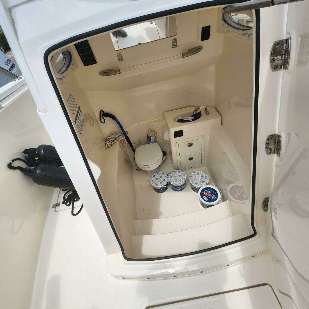 2021 Cobia 301 Center Console - Image 27
