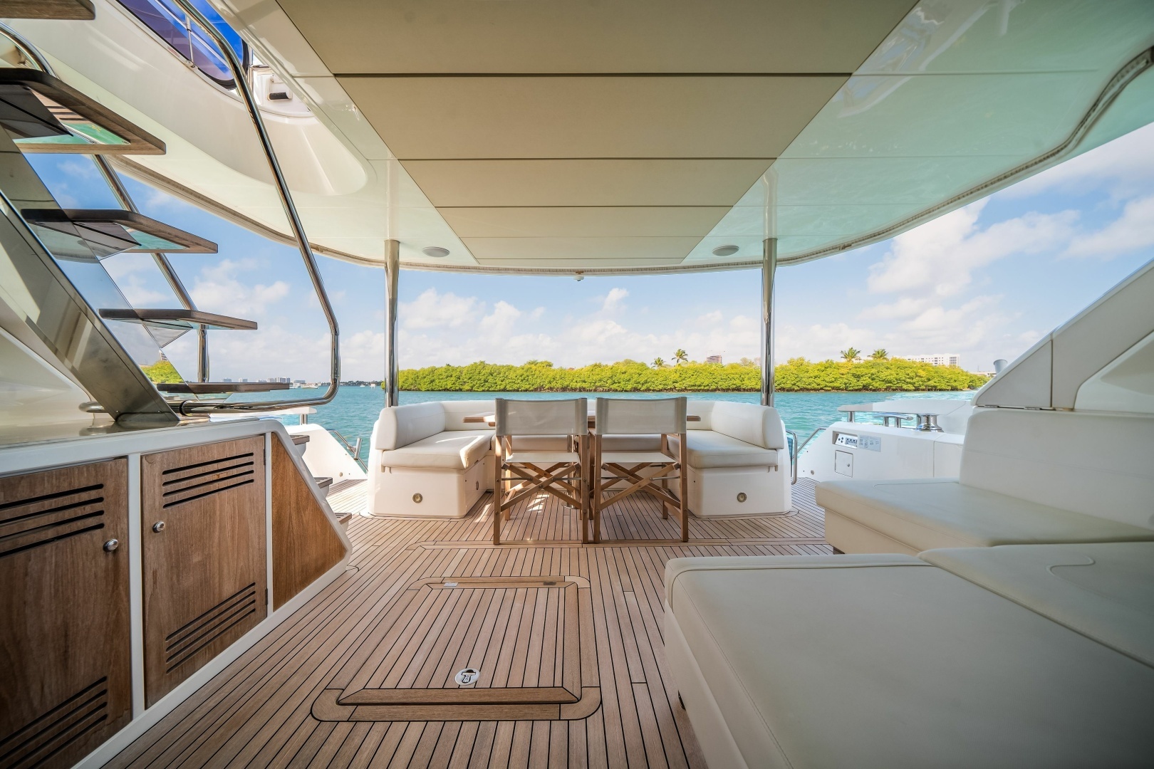 2019 Sunseeker 76 YACHT - Image 9