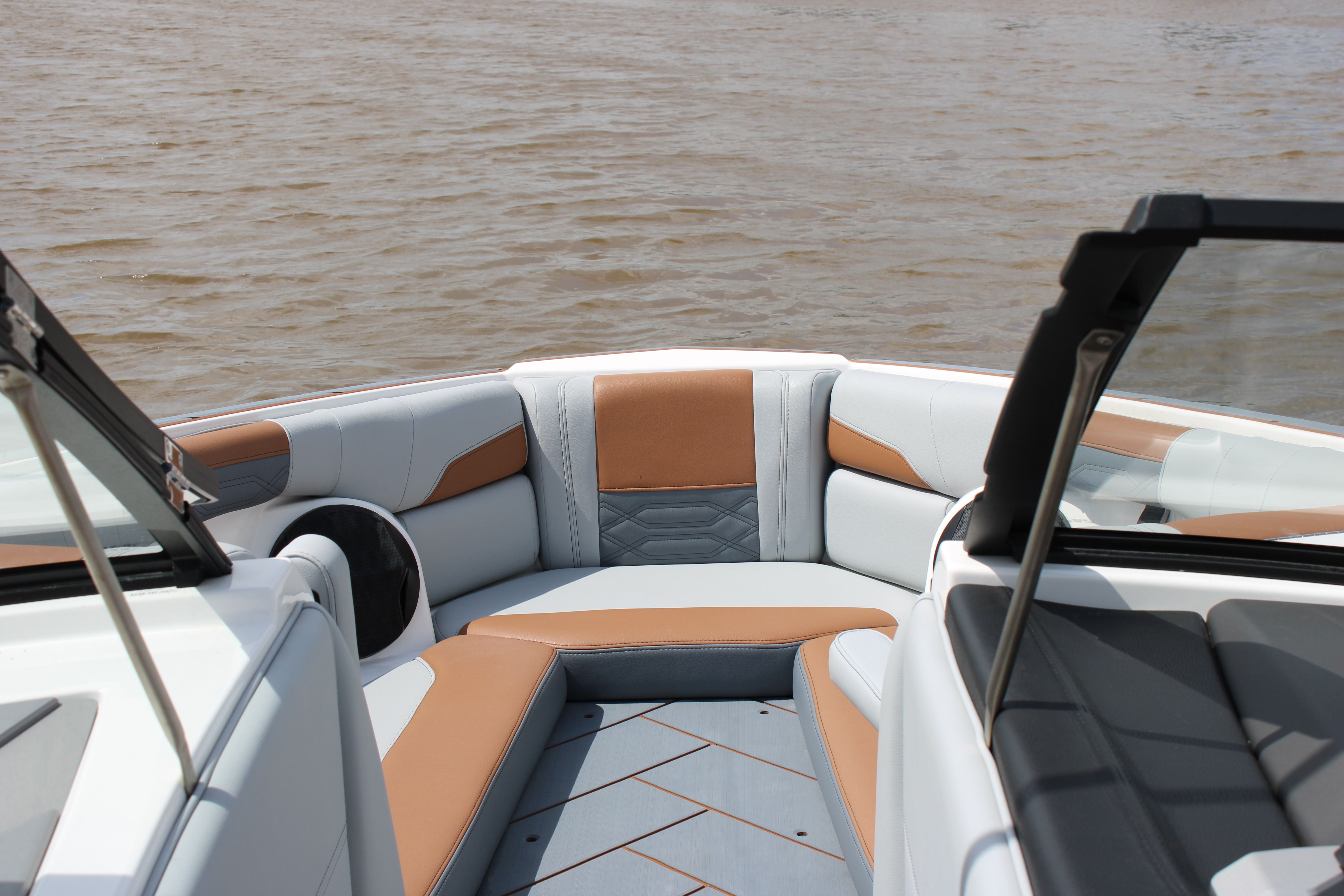 2024 Malibu 26LSV - 54