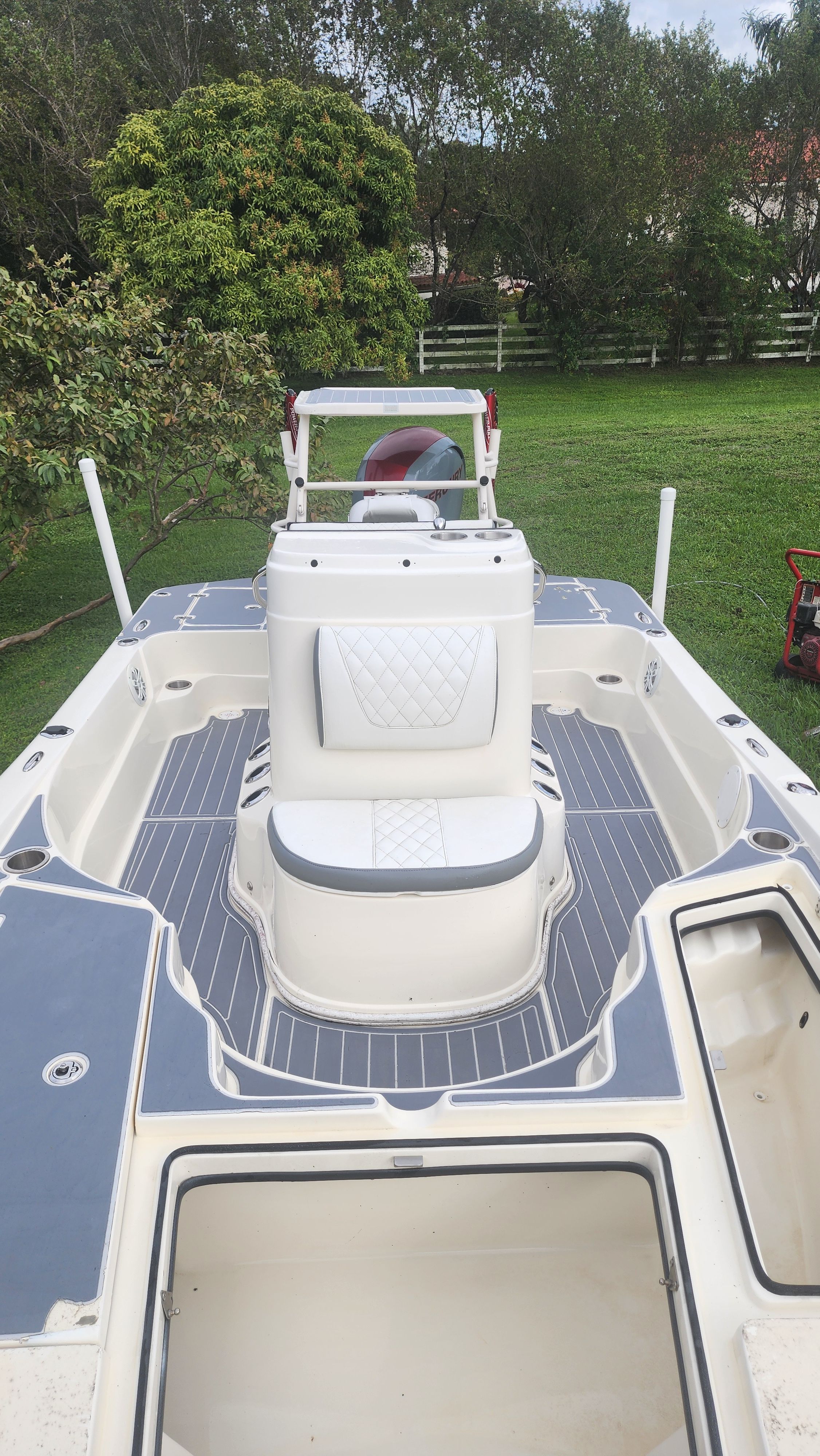 2019 Epic E2 2100 Bay - 4