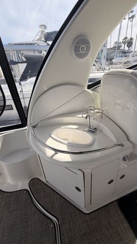 2006 Sea Ray 340 - 5