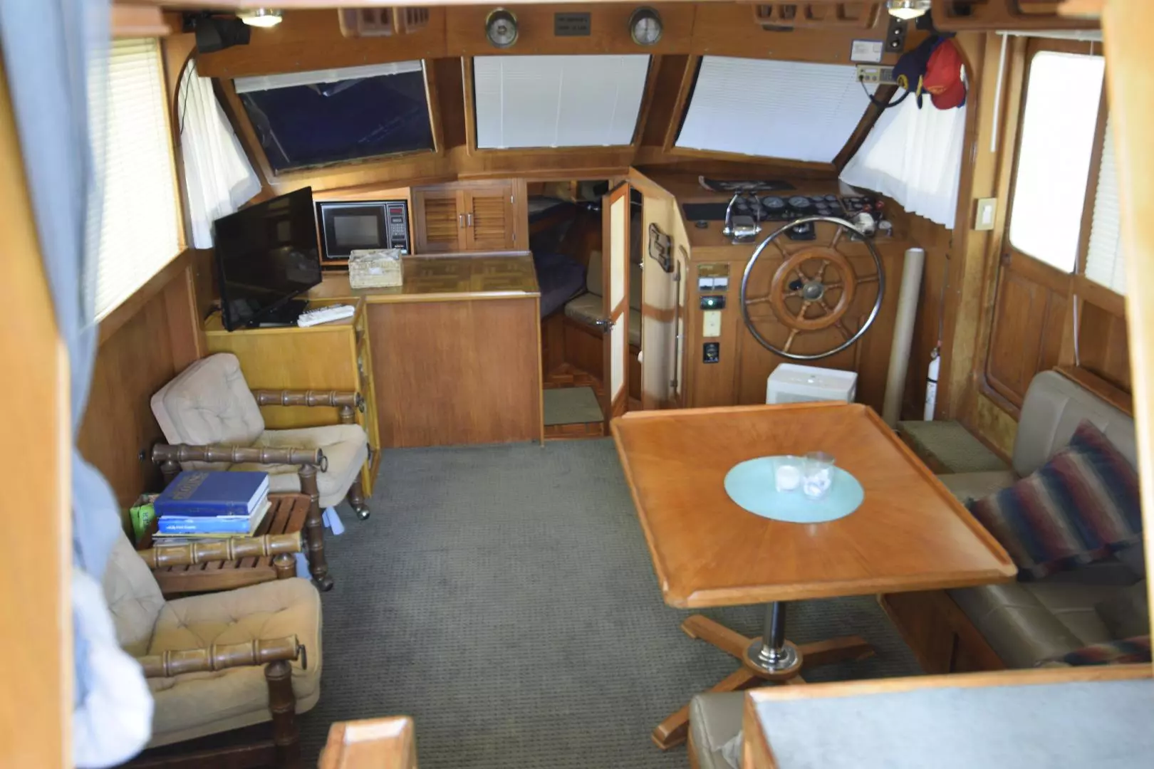 1987 Jefferson Sundeck - Image 5