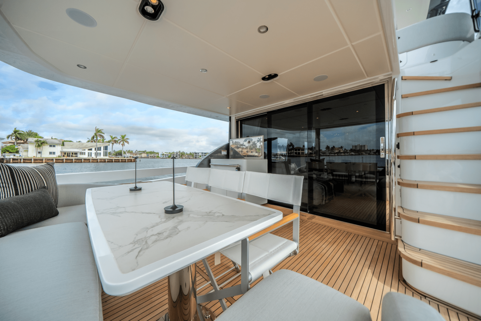 2026 Azimut Fly 78 - Image 15