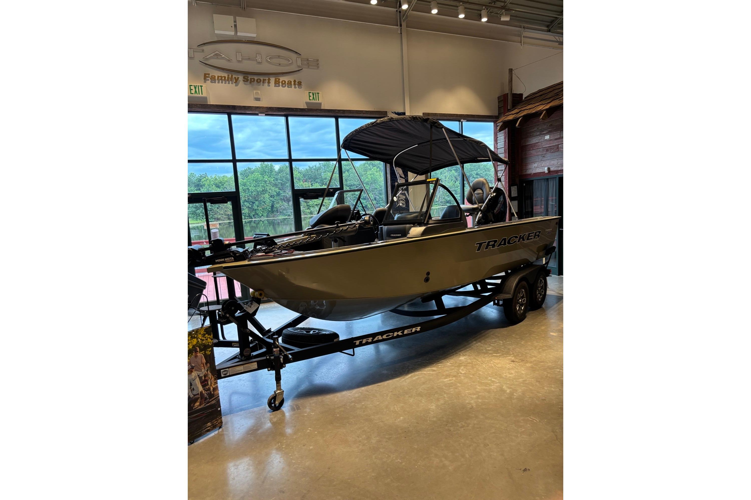 2026 Tracker Targa V-18 Combo