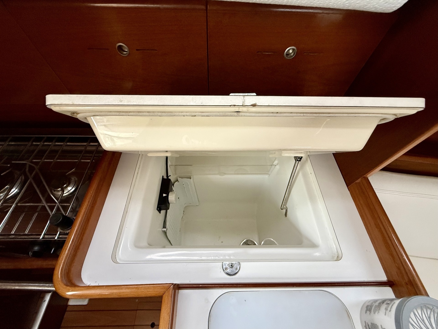 2005 Beneteau First 36.7 - Image 20