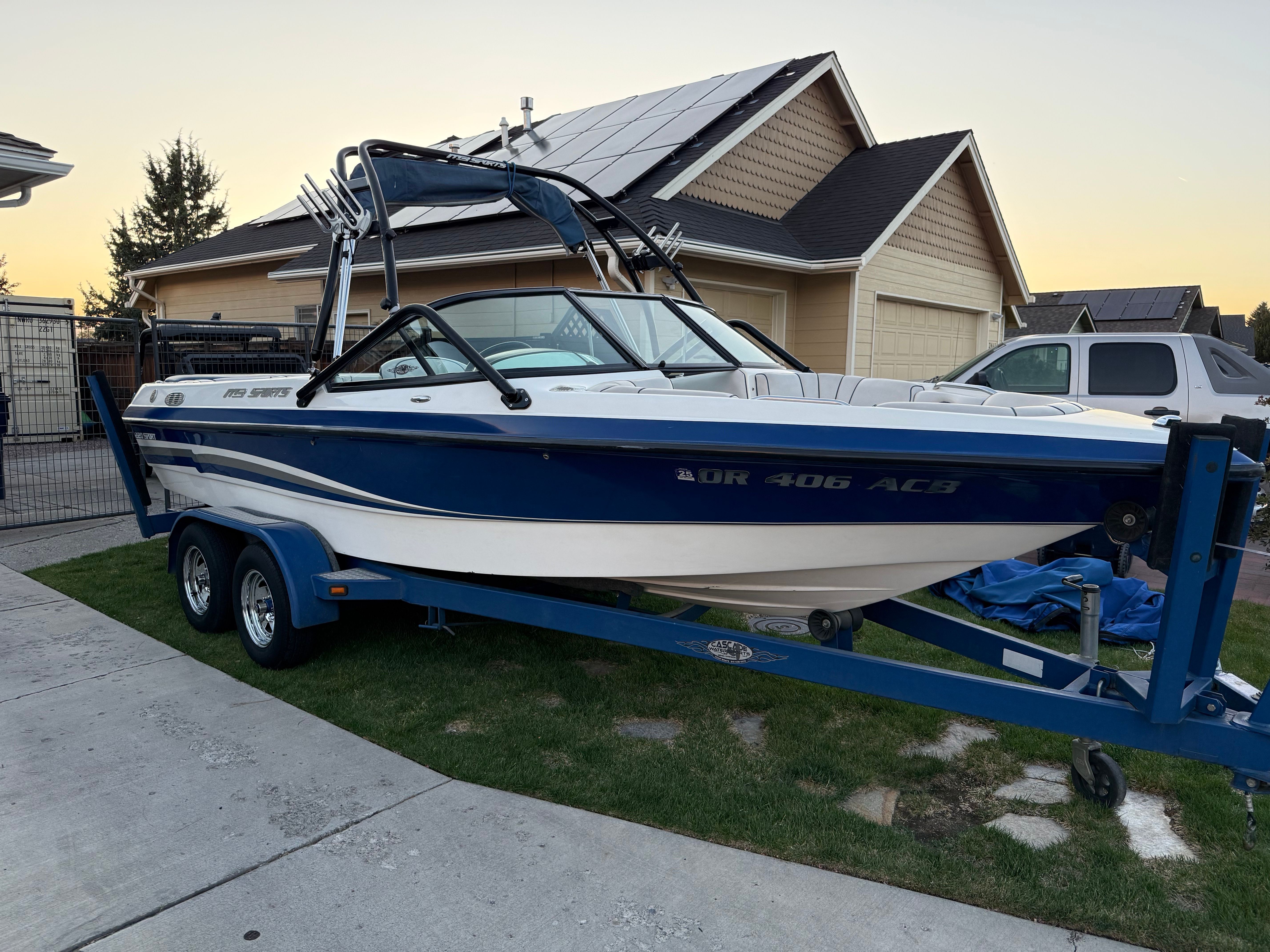 2004 MB MB Sports 220