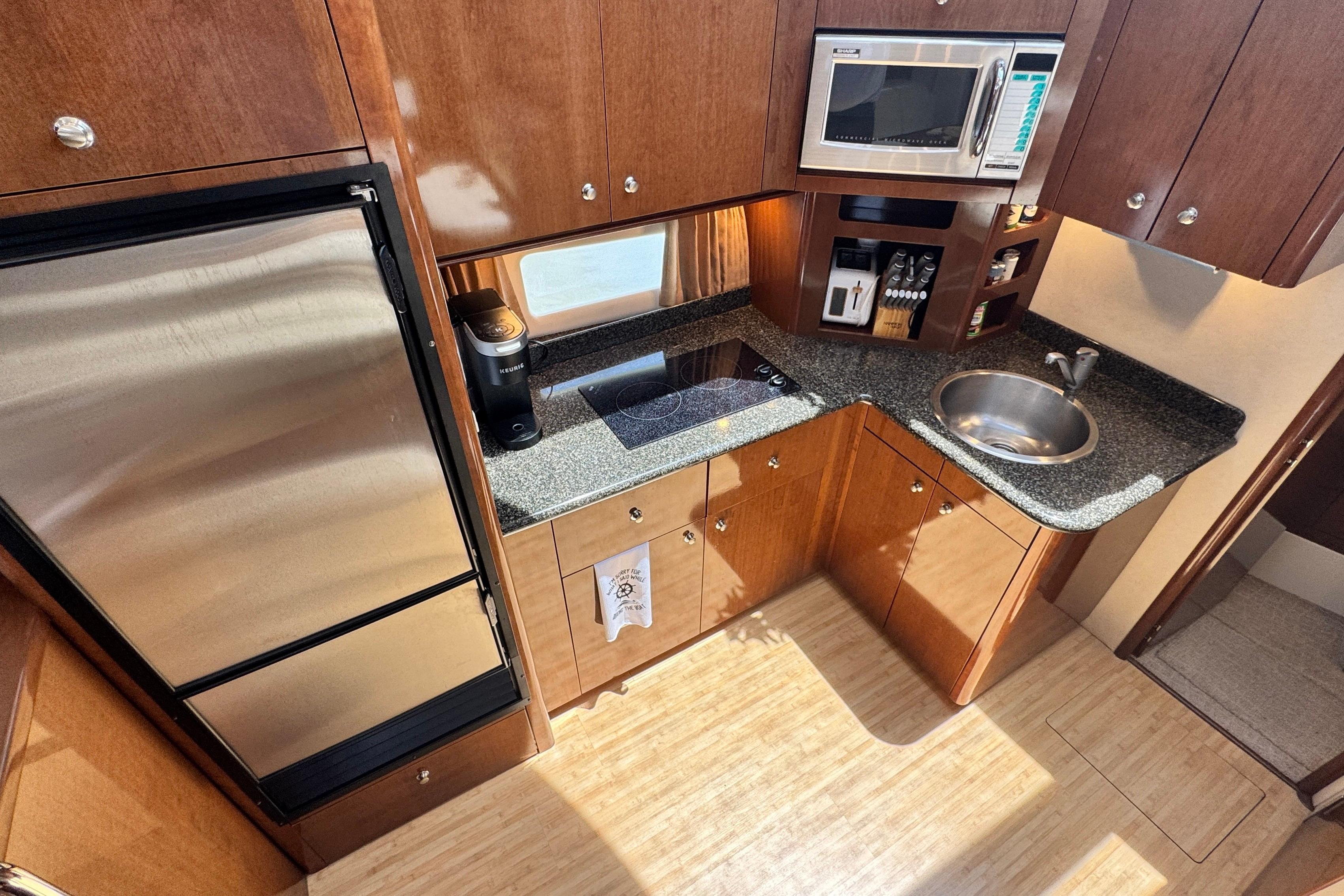 2007 Carver 47 Motor Yacht Galley with Modern Amenities