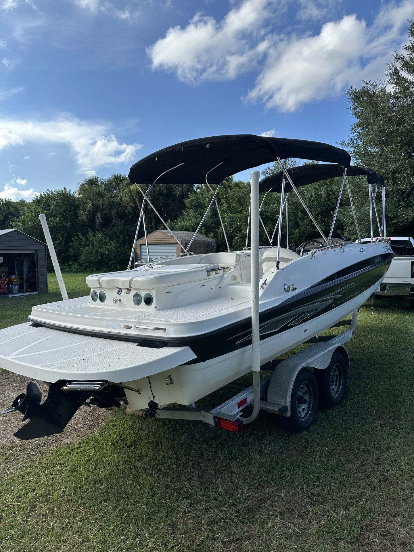 2008 Bayliner 217SD - 10
