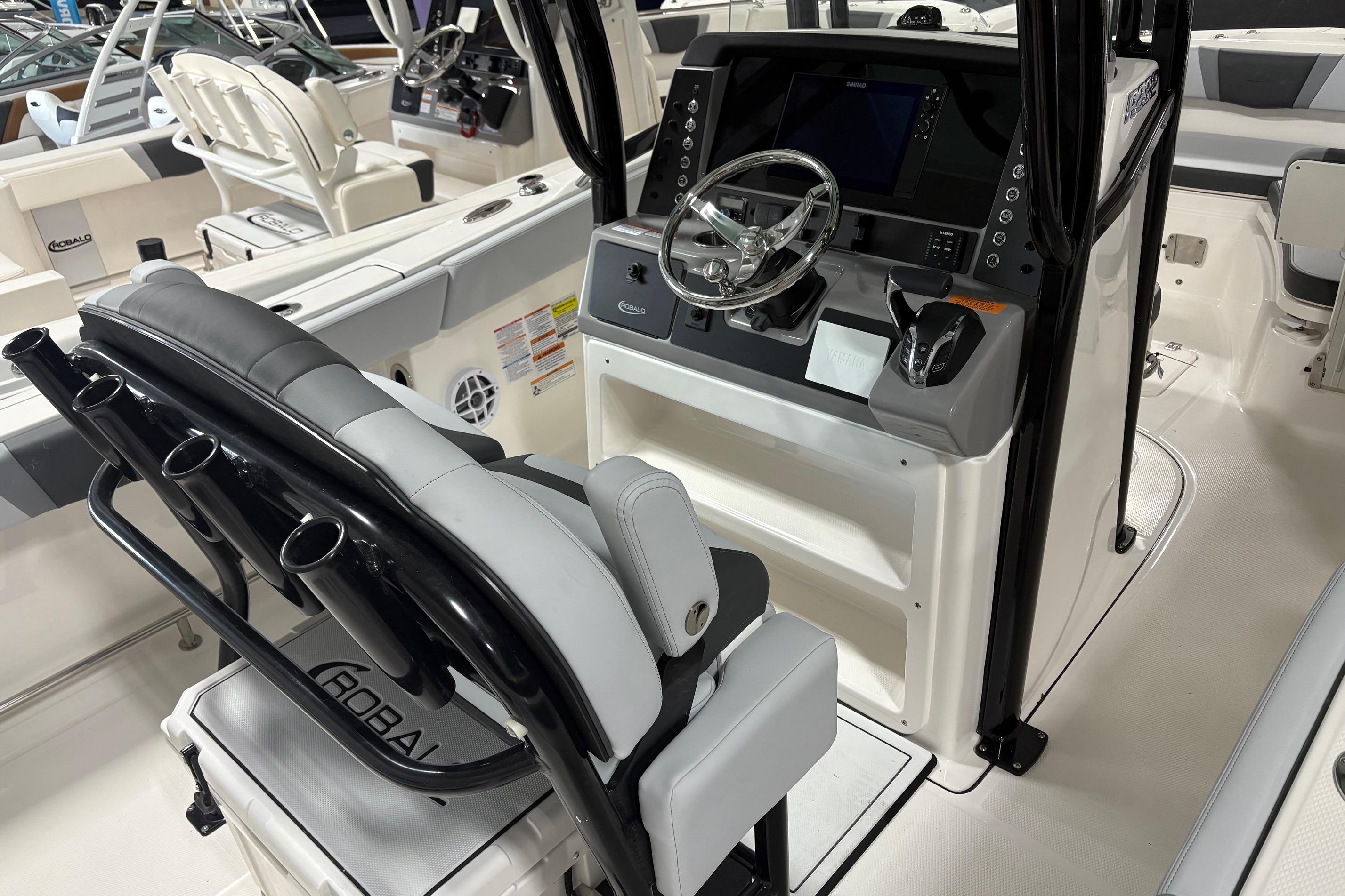 2025 Robalo R232 Explorer boat interior with modern helm and seating.