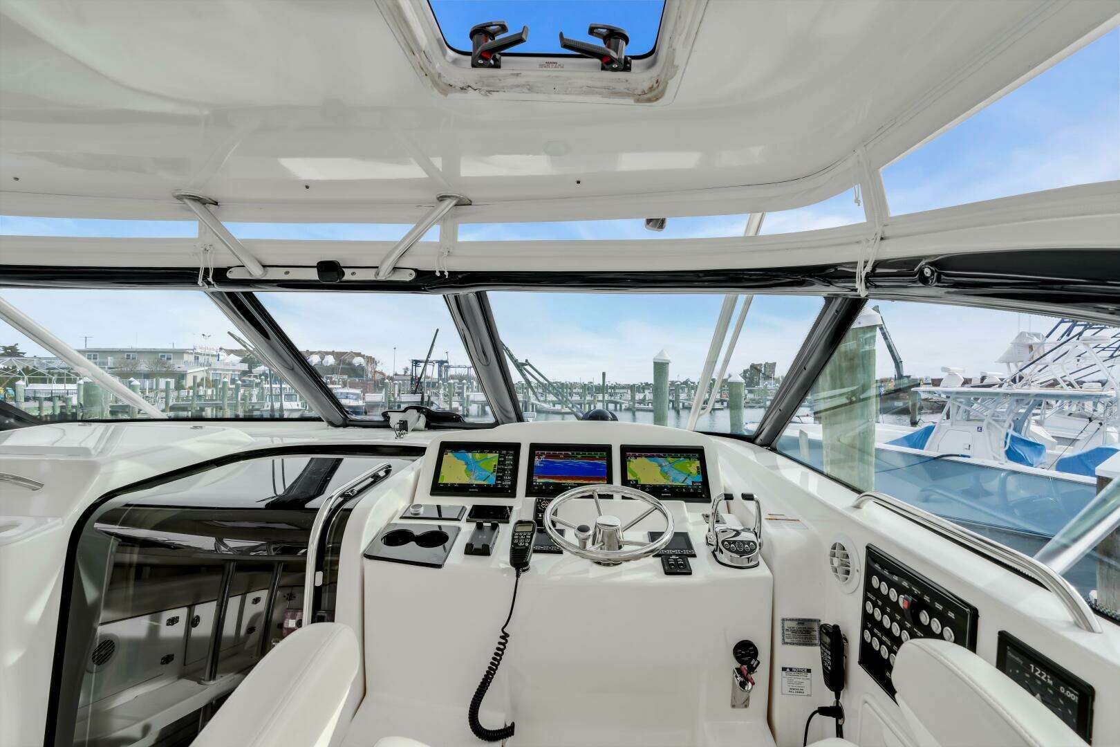 2006 Tiara Yachts 4200 Open - Image 70