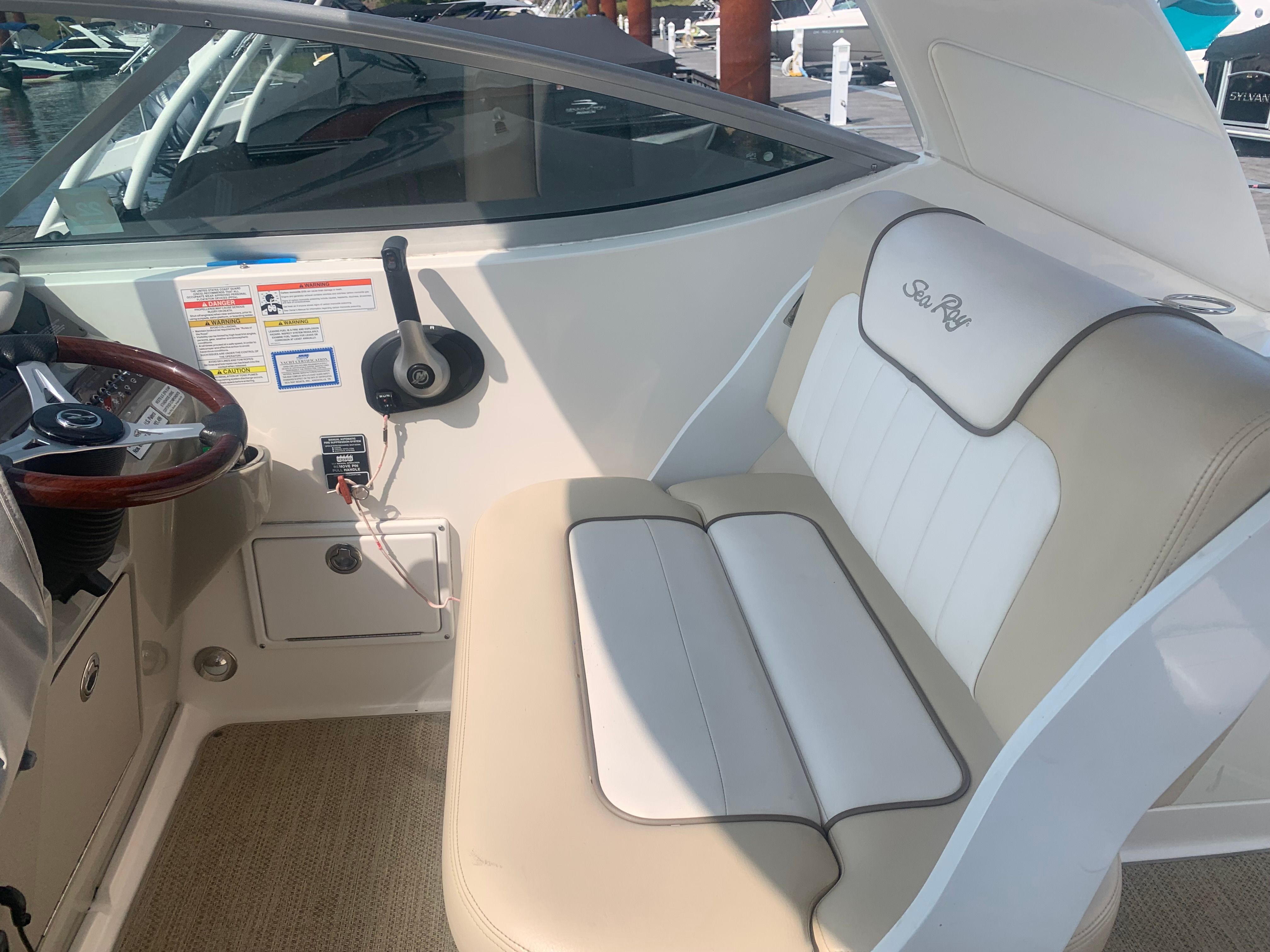 2012 Sea Ray Sundancer 260 - 9