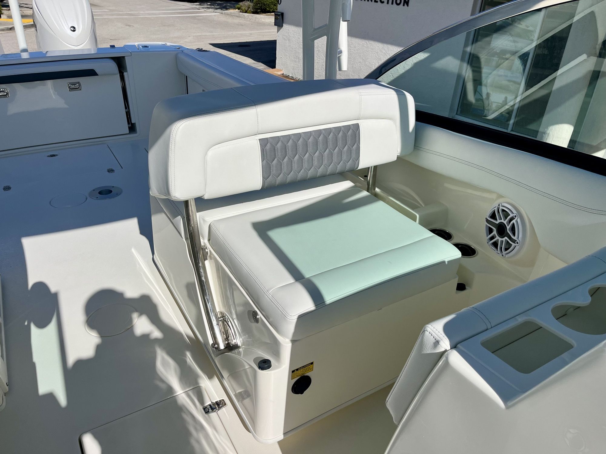 2026 Cobia 280 Dual Console - 23