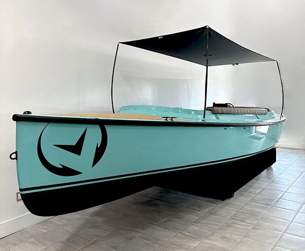 2023 Vision Marine Technologies Fantail 217