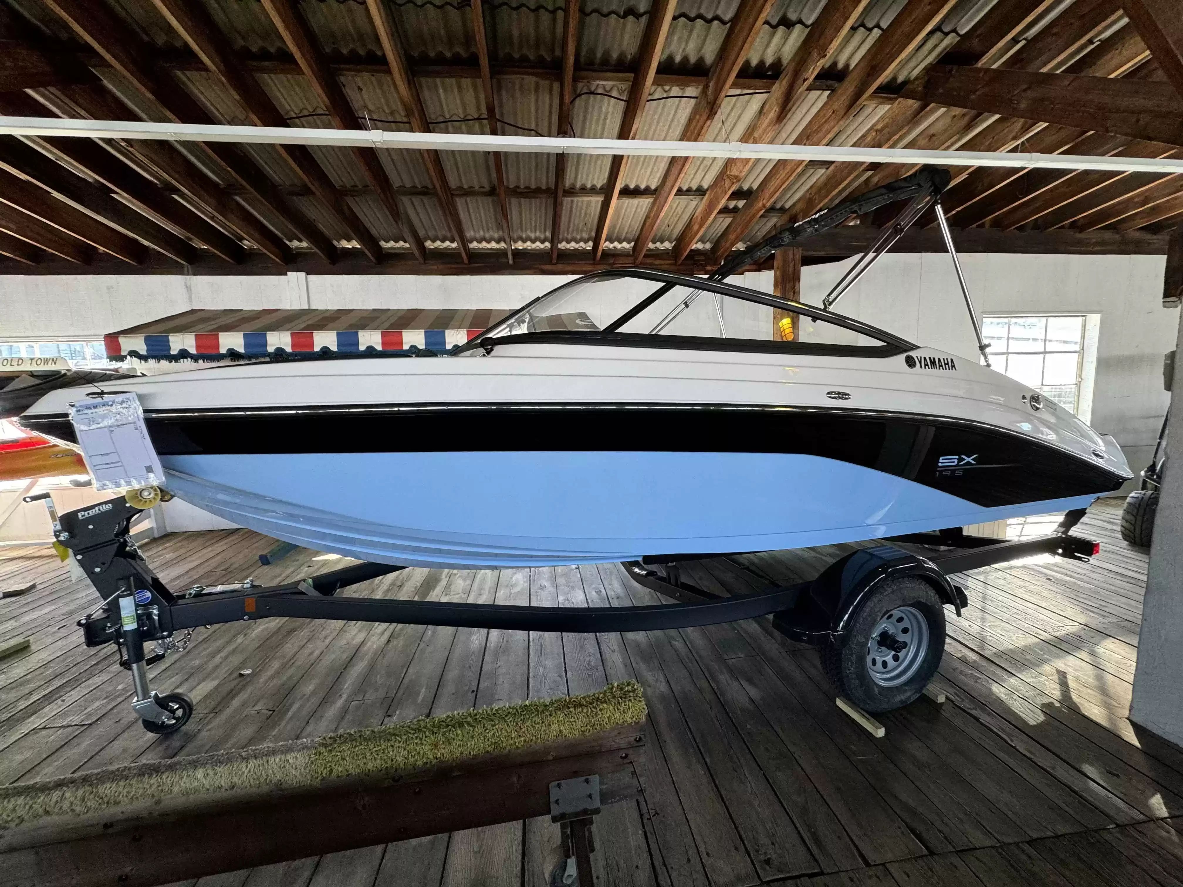2026 Yamaha Boats SX195