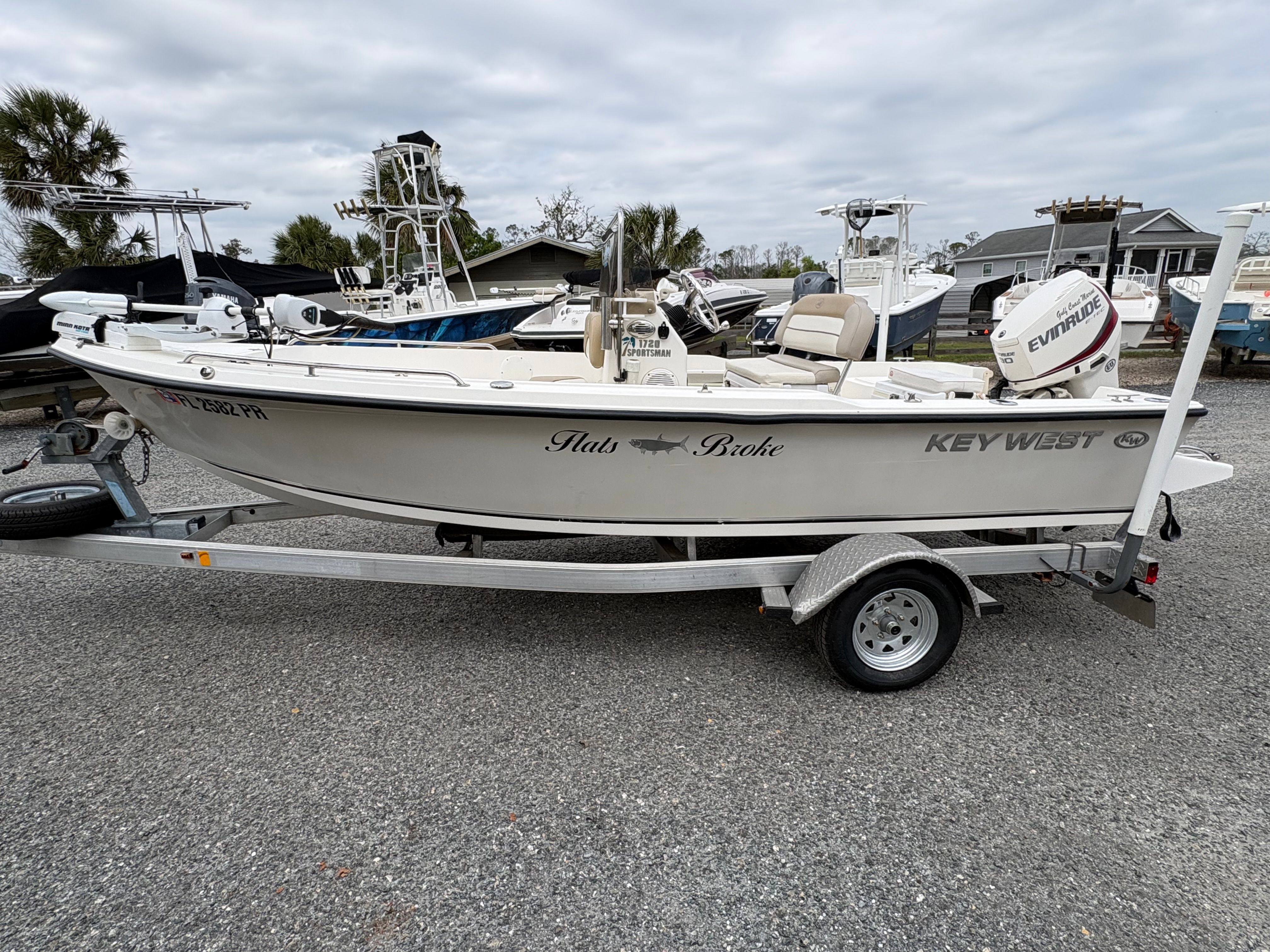 2014 Key West 1720 Center Console