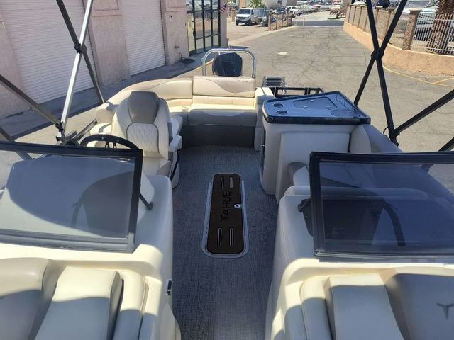 2026 Tahoe LTZ Elite Windshield 23 FT - 12