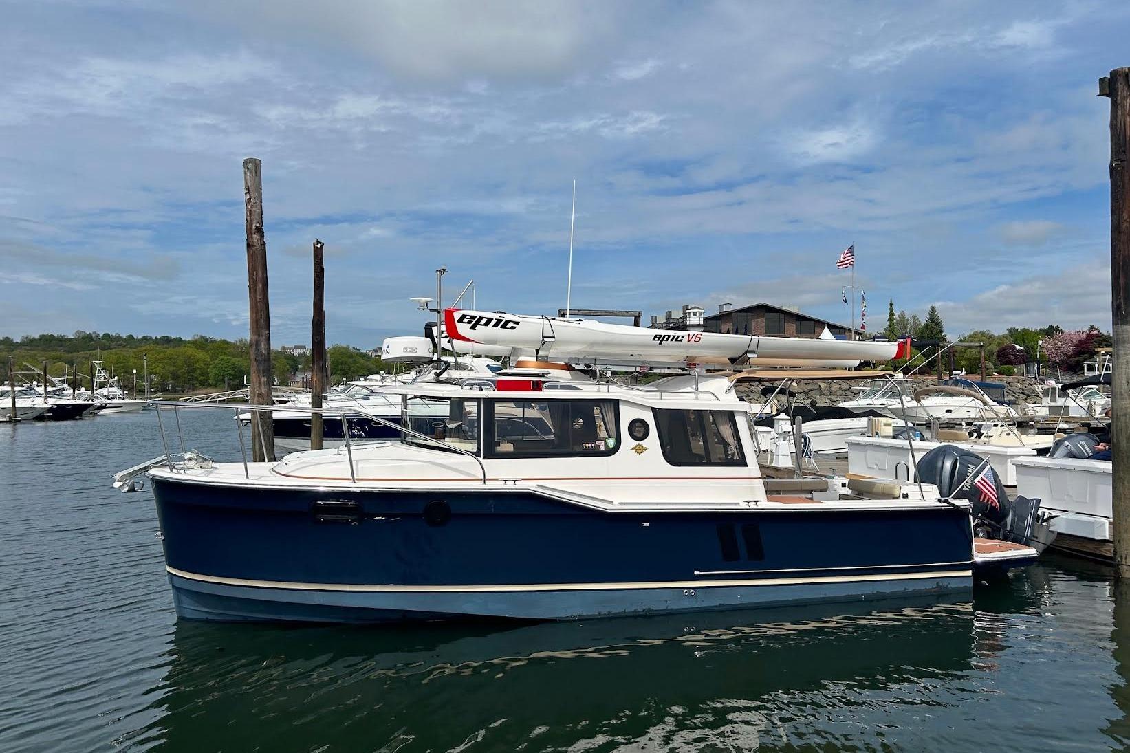 2023 Ranger Tugs R-27