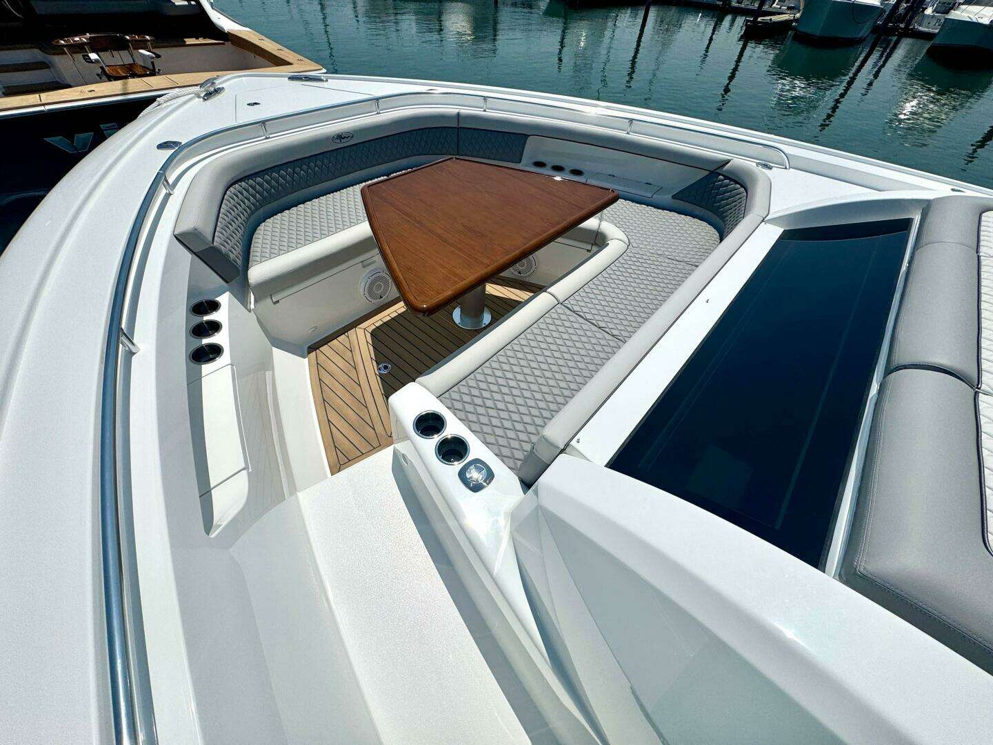 2027 Valhalla Boatworks V55 Sport Yacht - Image 18