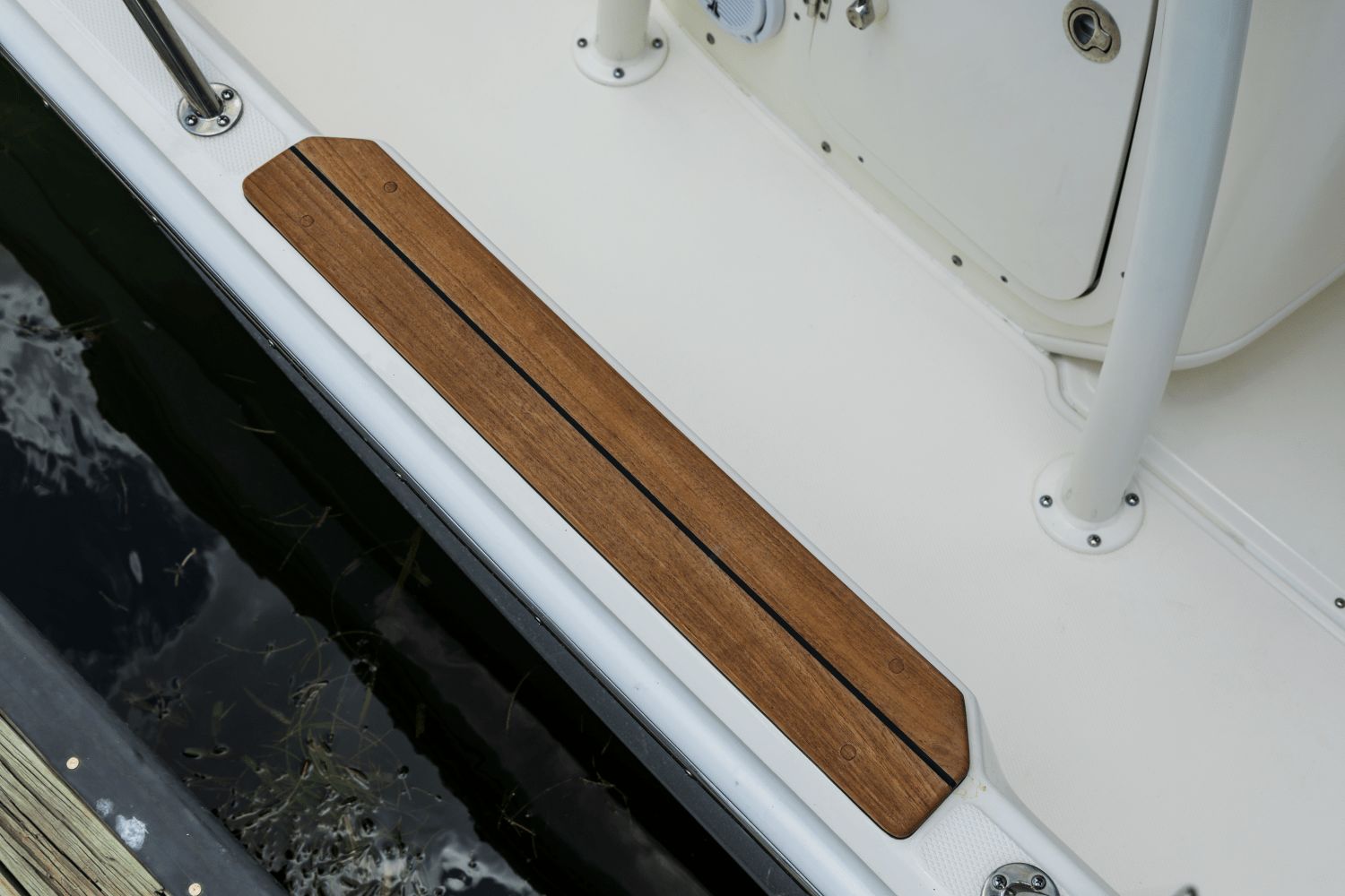 2026 Boston Whaler 190 Montauk - 29