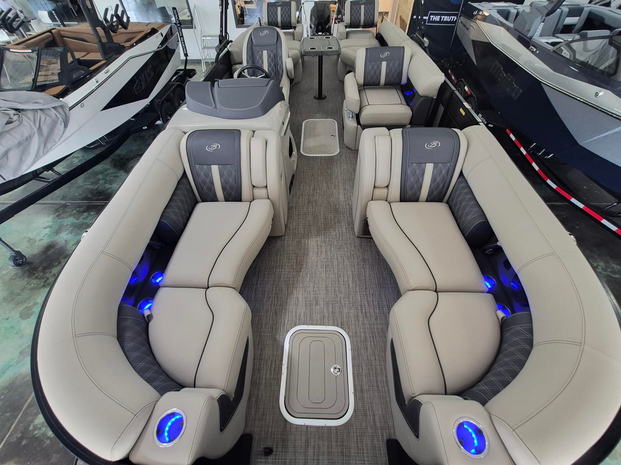 2023 BARLETTA L25M - Image 5