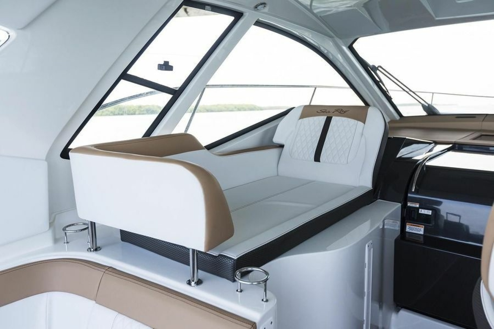 2018 Sea Ray — - Image 10