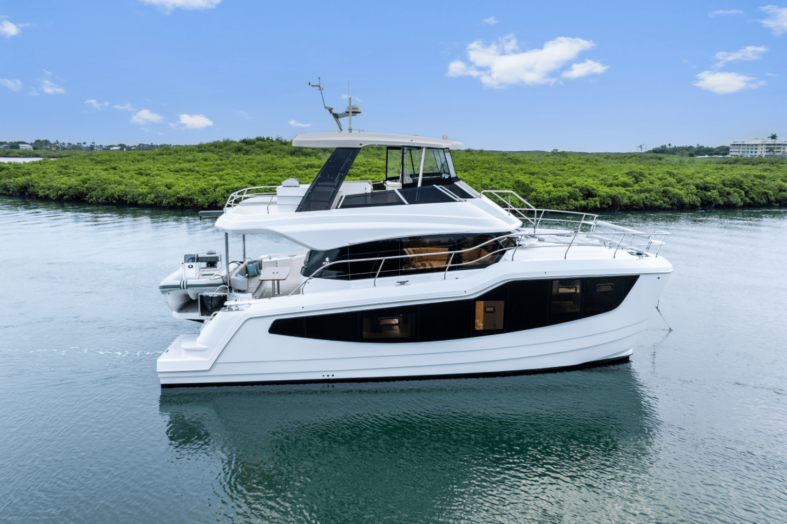 2026 Aquila 50 Yacht - Image 25