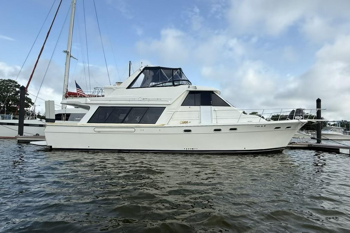 1999 Bayliner 4788 Pilot House Motoryacht
