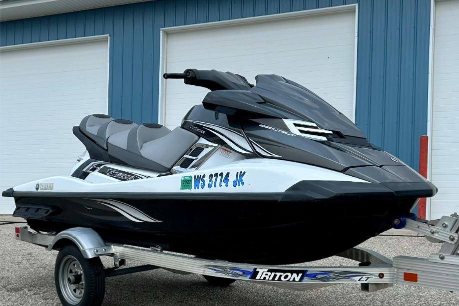 2015 Yamaha WaveRunner FX Cruiser HO