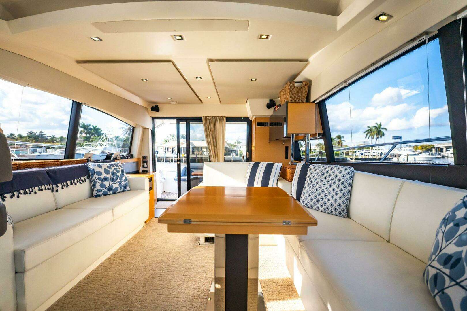 2013 Prestige 500 S - Image 39
