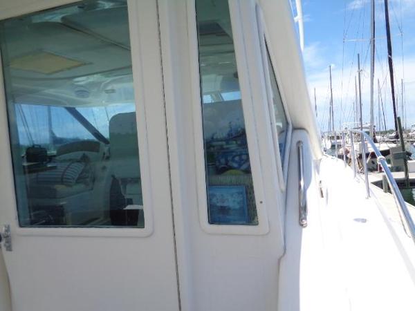 2004 Tiara Yachts 4400 Sovran - 75