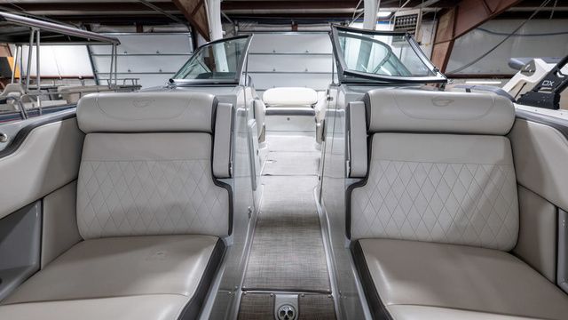 2020 Crownline E 255 - 16