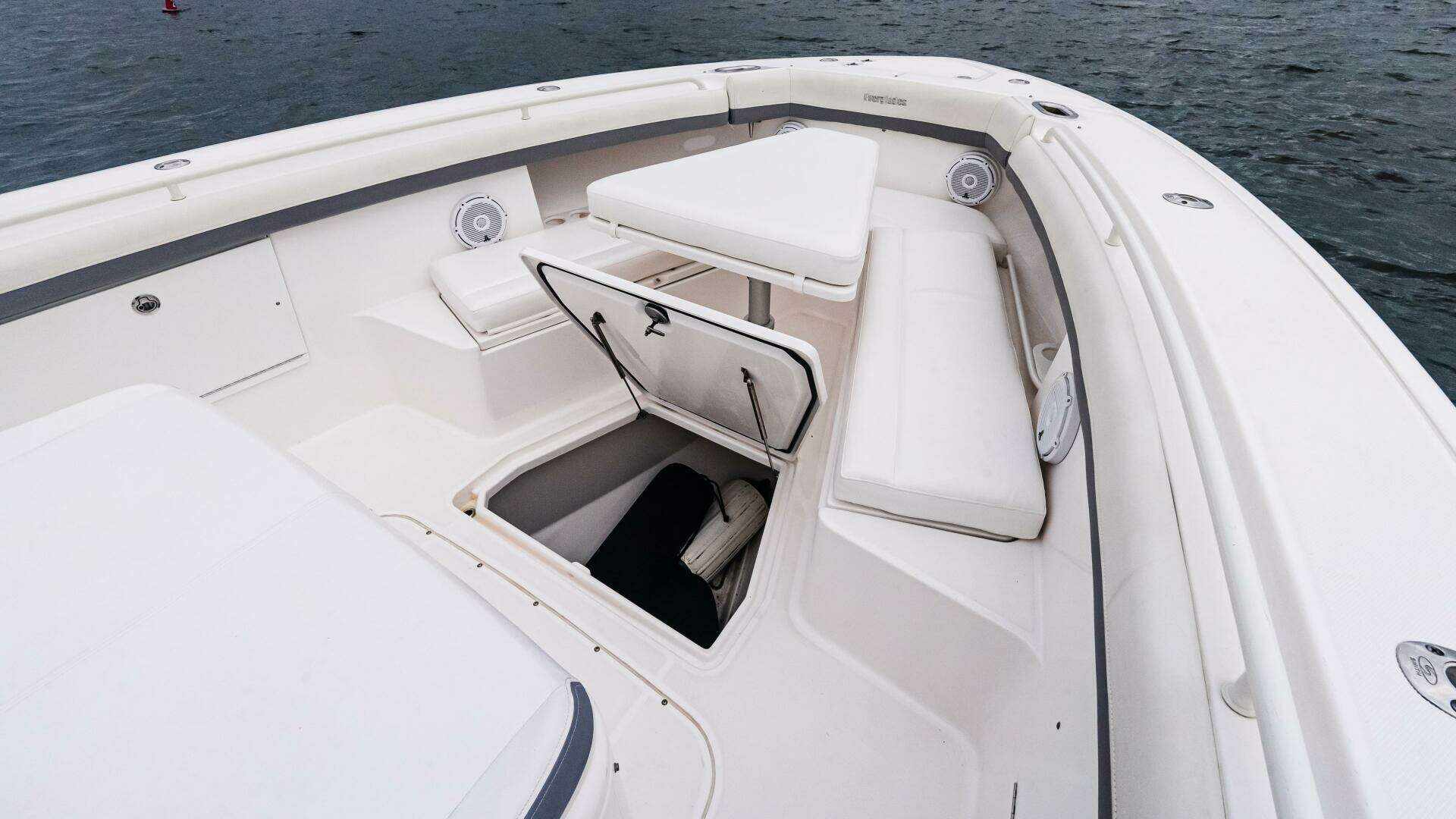 2017 Everglades 435 CC - Image 42