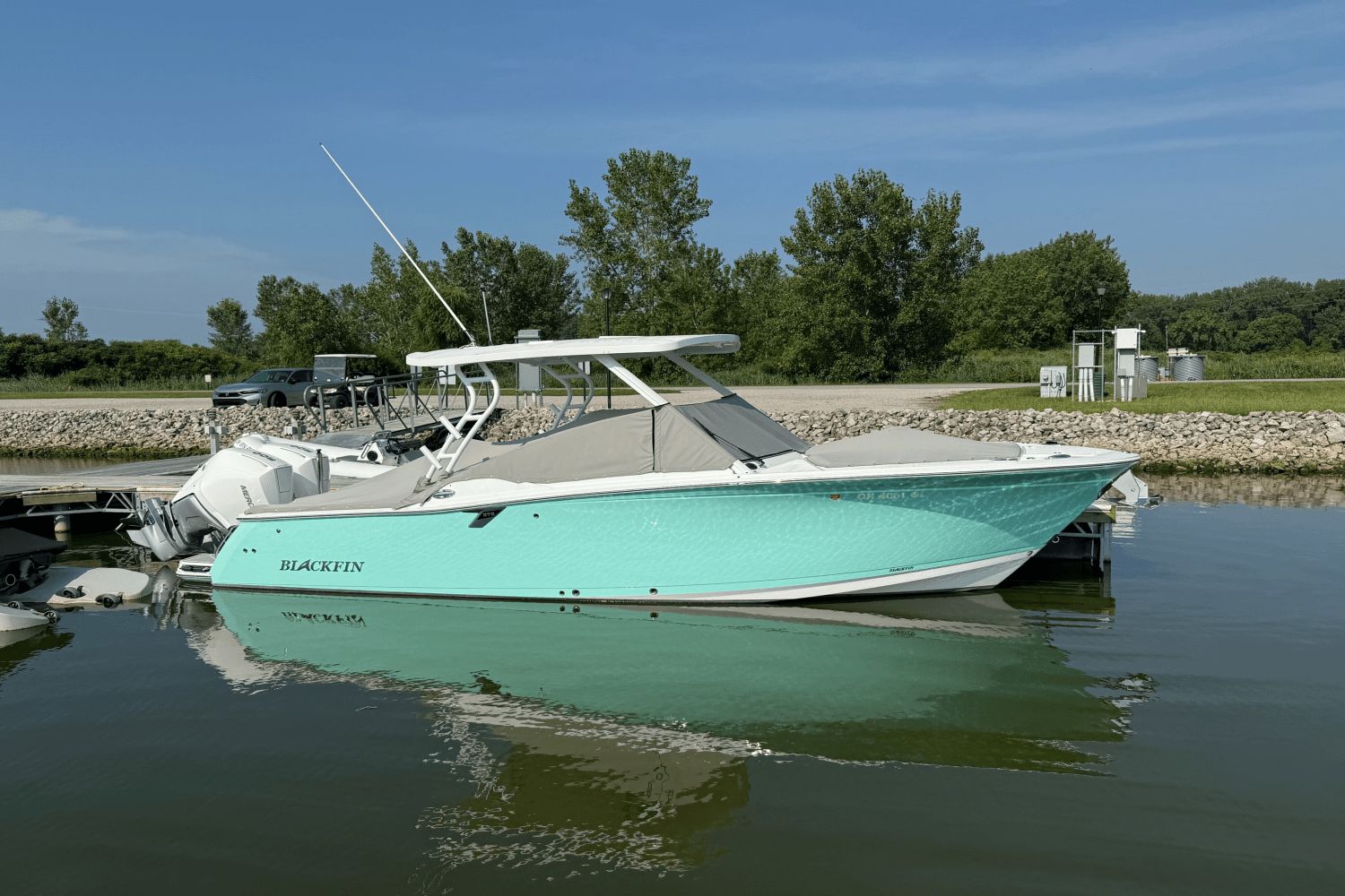 2023 Blackfin 272 DC