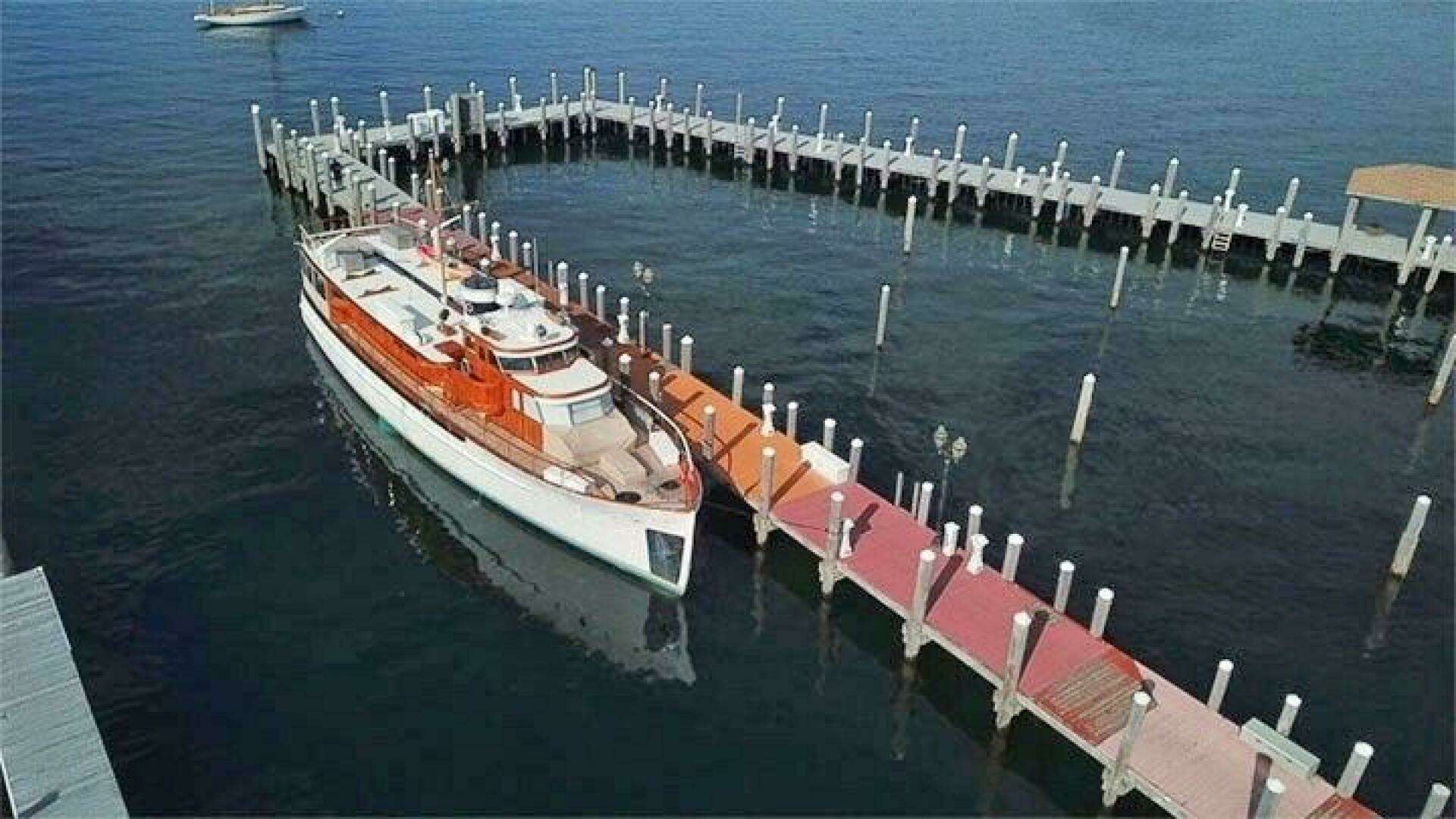 1947 Trumpy Raised Pilot House - Image 2