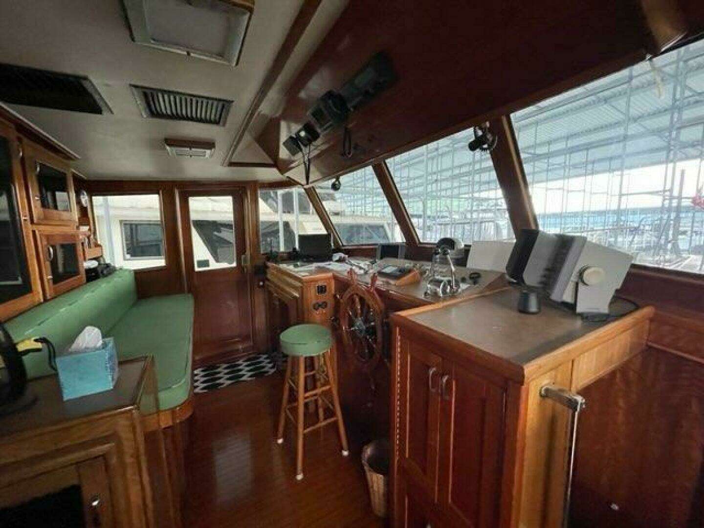 1975 Hatteras 58 LRC - Image 32