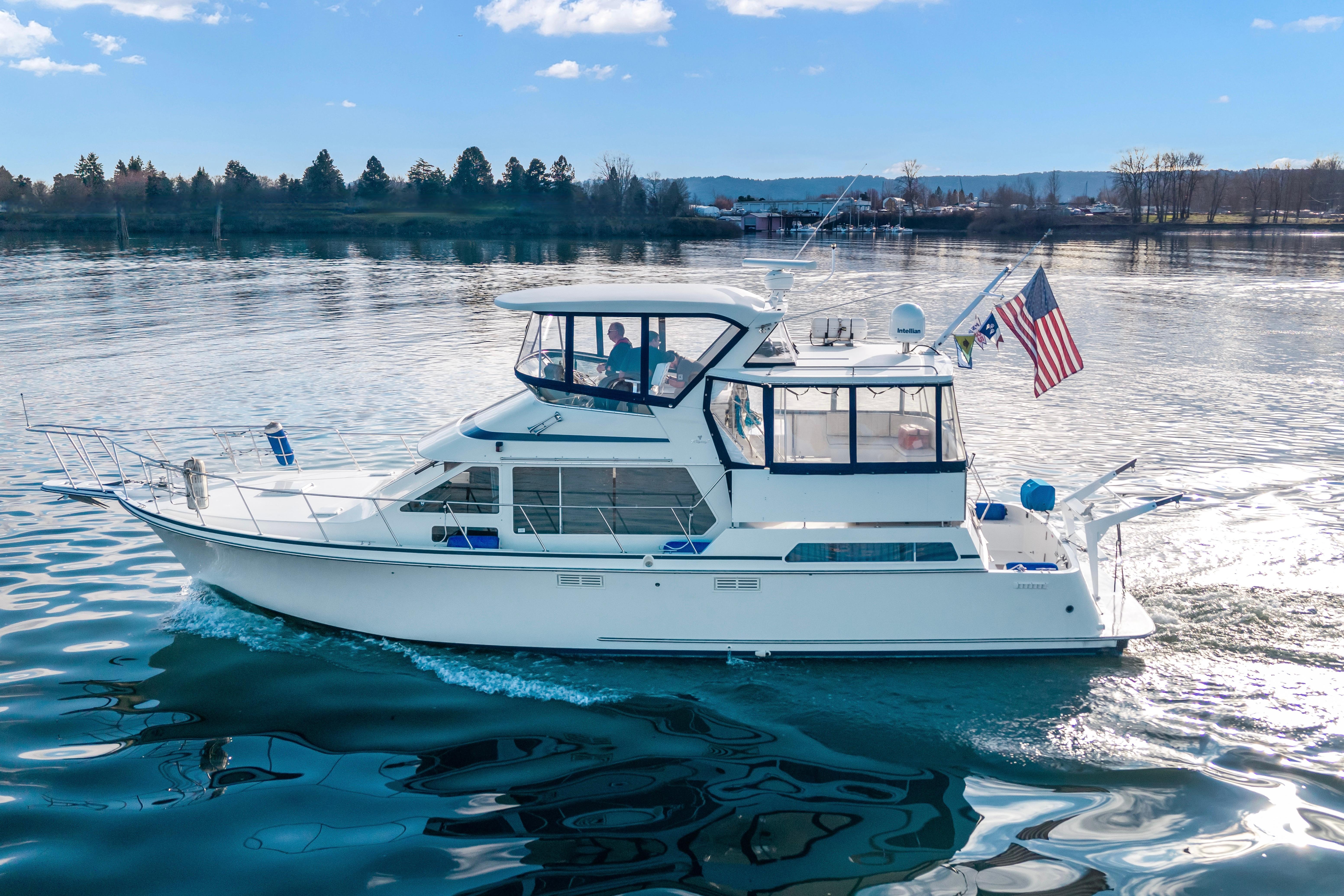 1995 Tollycraft 45 Cockpit Motor Yacht