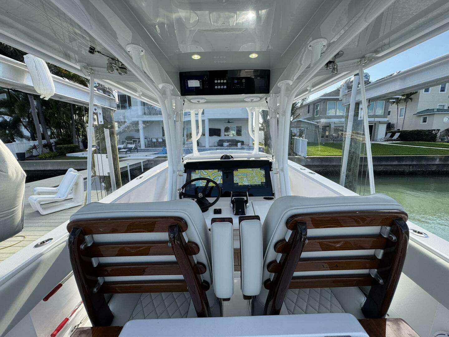 2024 Jupiter 38 HFS - Image 42