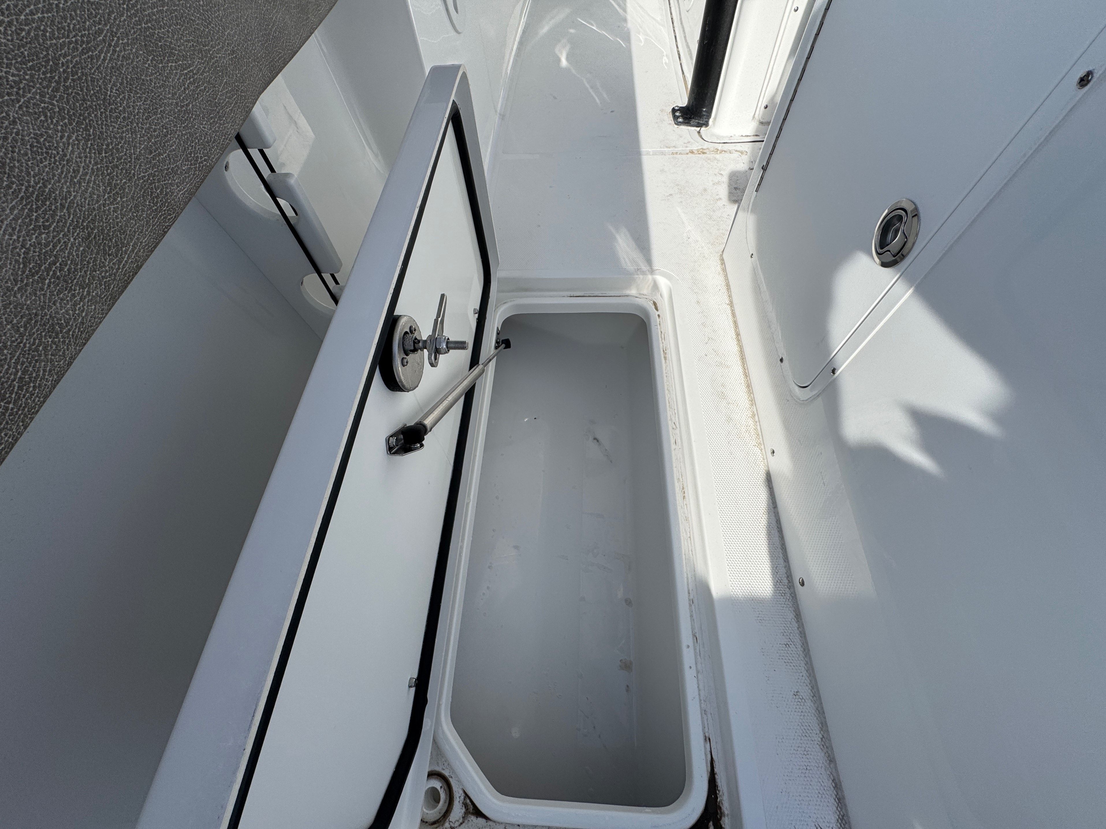 2026 Sea Hunt Gamefish 28 Forward Seating - 28