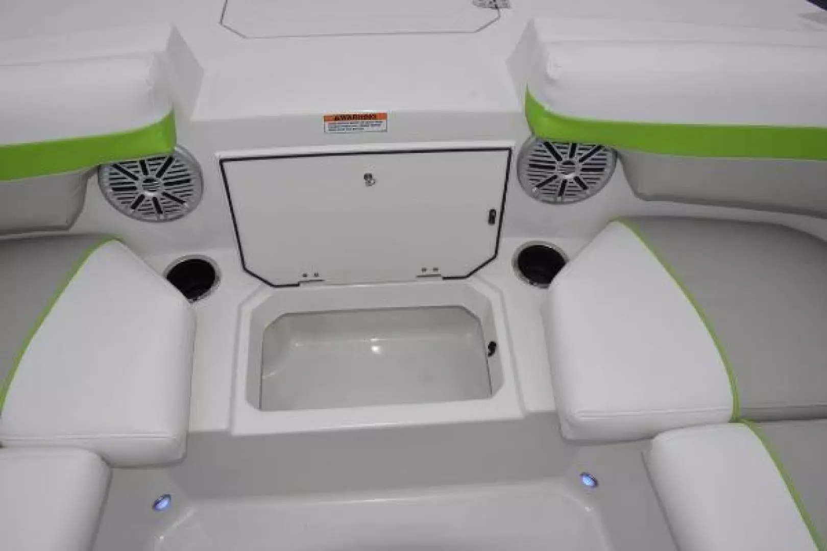 2025 Starcraft 191 SVX - Image 11