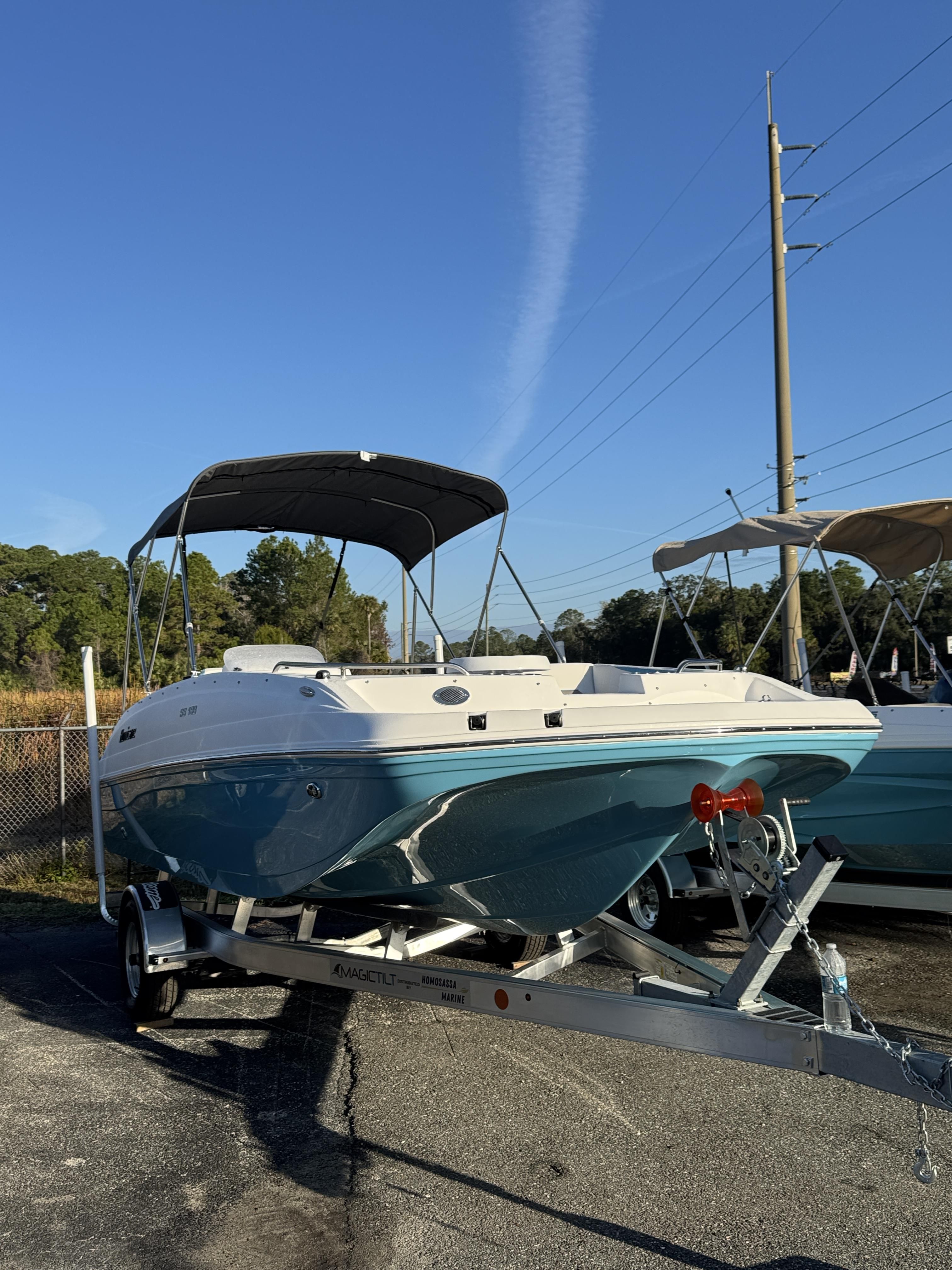 2026 Hurricane SunDeck Sport 188 OB - 2