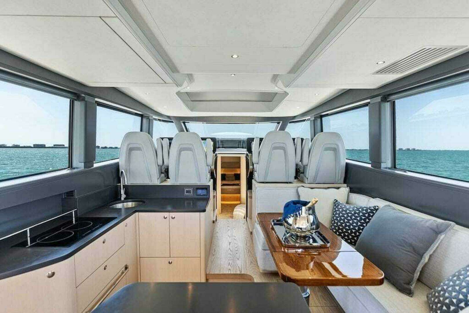 2027 Scout 670 LXS - Image 70